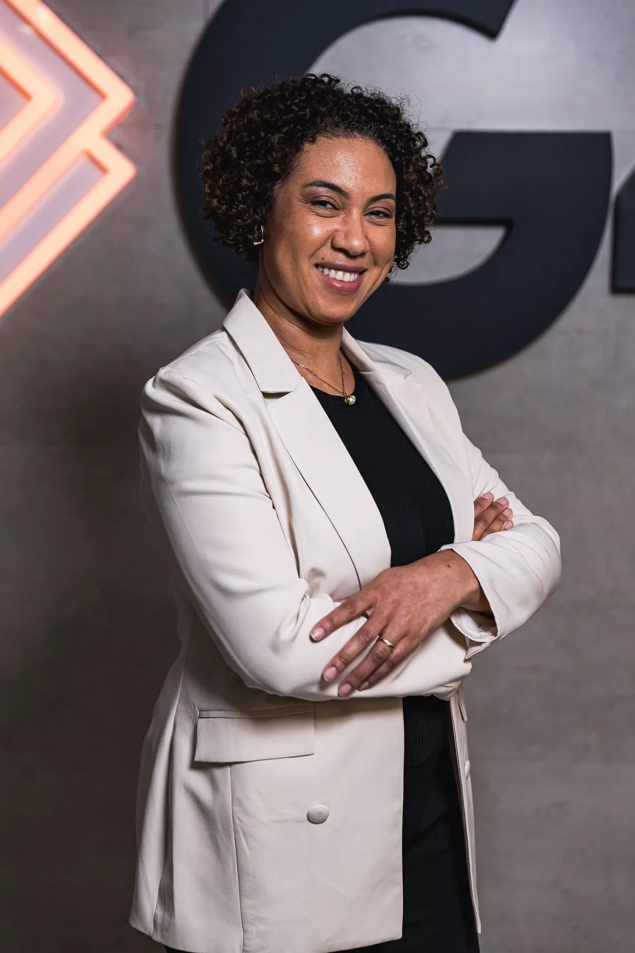 Elaine Lima, contadora tributarista especialista em INSS de obras